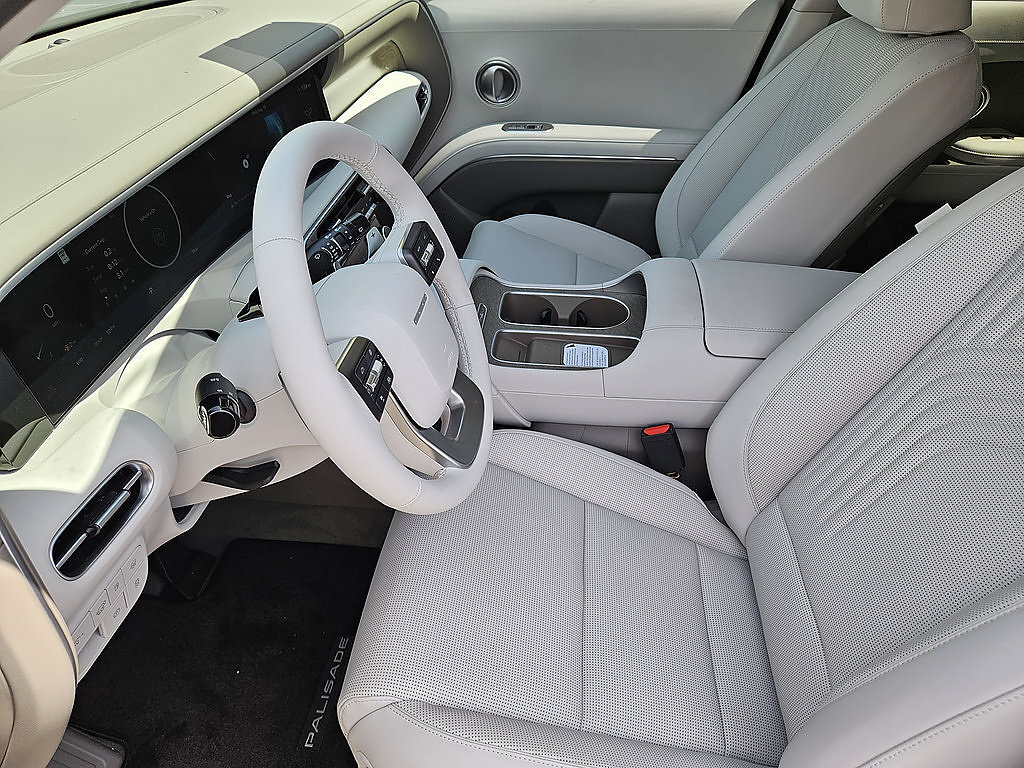 New 2026 Hyundai Palisade SEL Premium FWD image 14