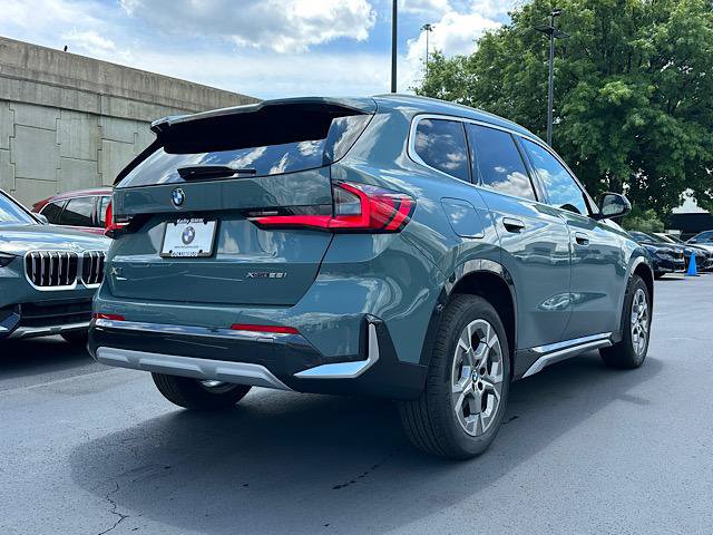 New 2026 BMW X1 xDrive28i w/ Technology Package AWD/4WD image 3