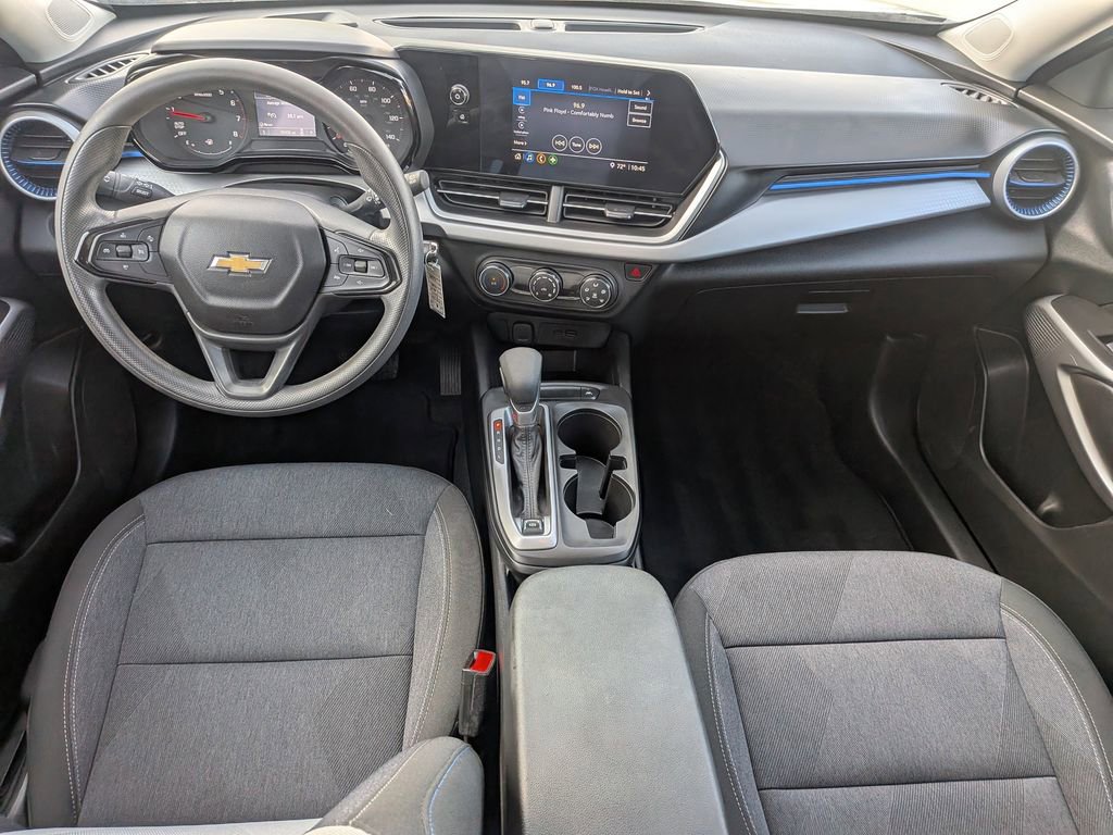 Used 2024 Chevrolet Trax LS w/ Driver Confidence Package image 14