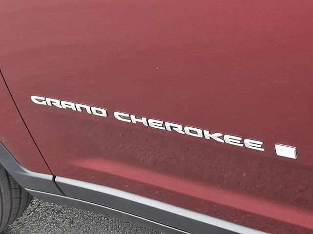 Used 2024 Jeep Grand Cherokee L Limited AWD/4WD image 34