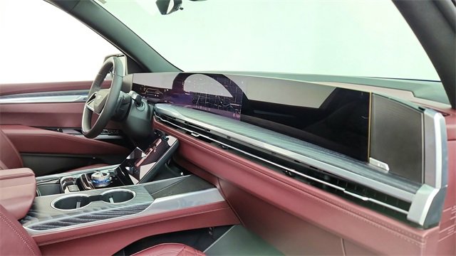 Used 2025 Cadillac Escalade Sport w/ Touring Package image 21