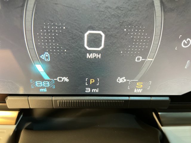Used 2024 GMC Hummer EV 3X w/ Battery Pack, 24 Module Pack AWD/4WD image 11