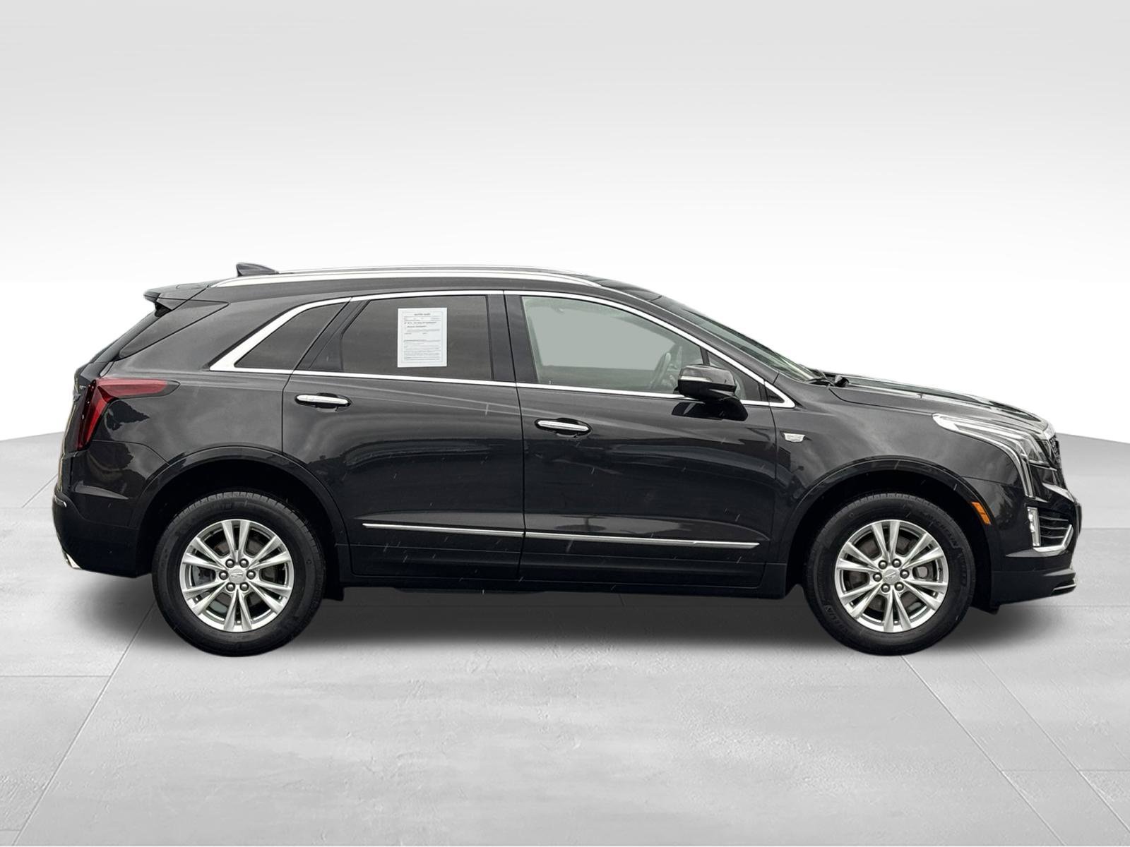 Used 2020 Cadillac XT5 Luxury AWD/4WD image 3