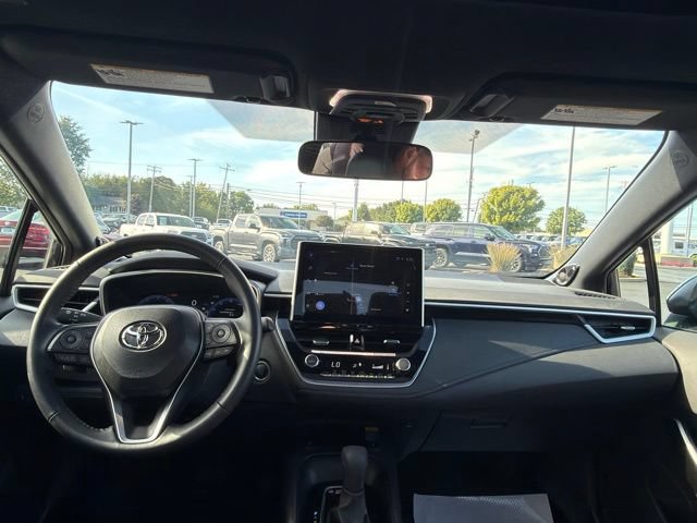 Used 2026 Toyota Corolla XSE FWD image 15