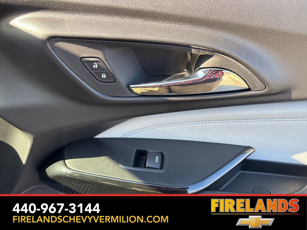 New 2026 Chevrolet Trax LT w/ Midnight Edition image 24