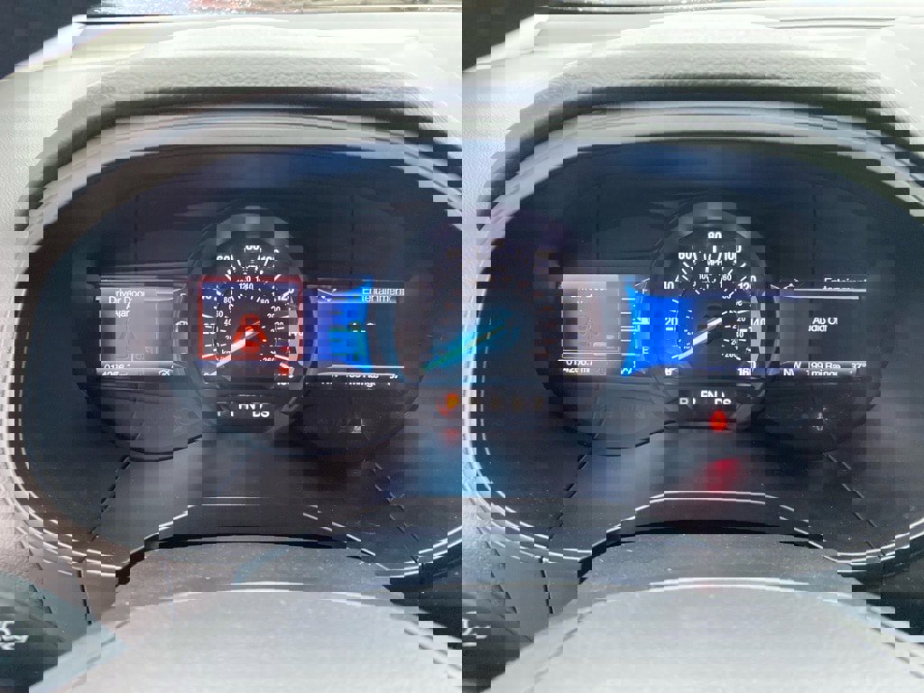 Used 2024 Ford Edge SEL w/ Convenience Package image 18