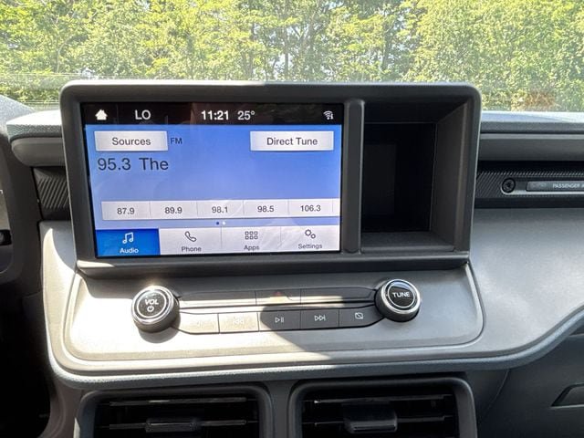 New 2024 Ford Maverick XLT w/ XLT Luxury Package FWD image 16