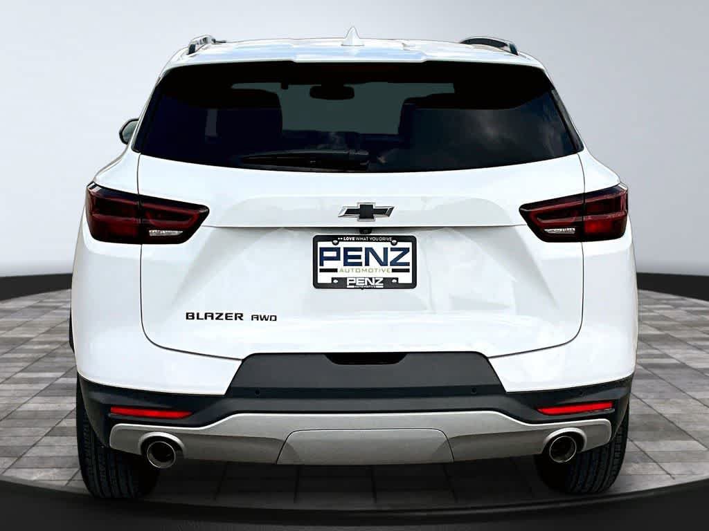 Used 2024 Chevrolet Blazer LT w/ Convenience Package AWD/4WD image 6