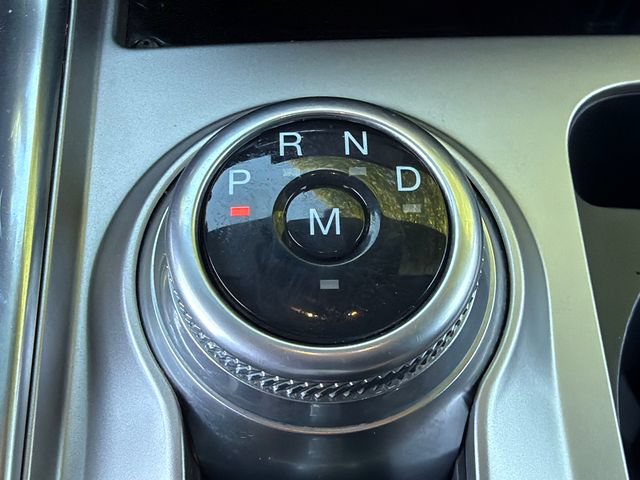 Used 2020 Ford Explorer XLT w/ Equipment Group 202A AWD/4WD image 32