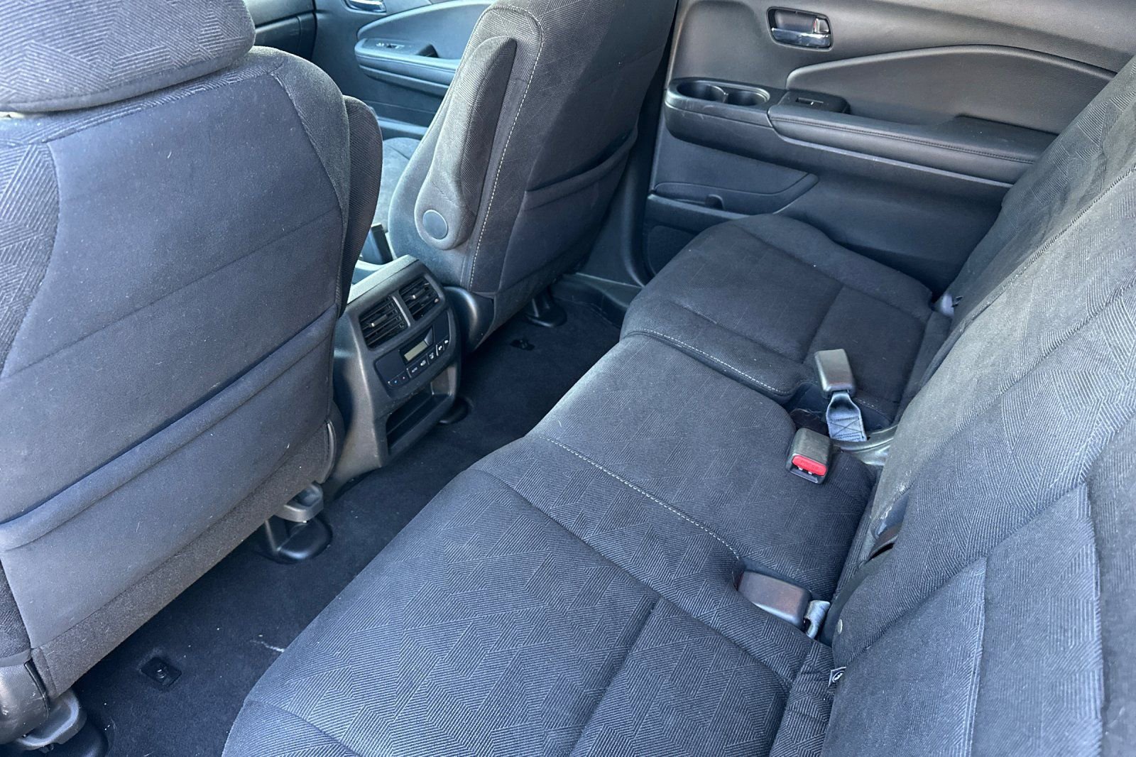 Used 2022 Honda Pilot Sport image 13