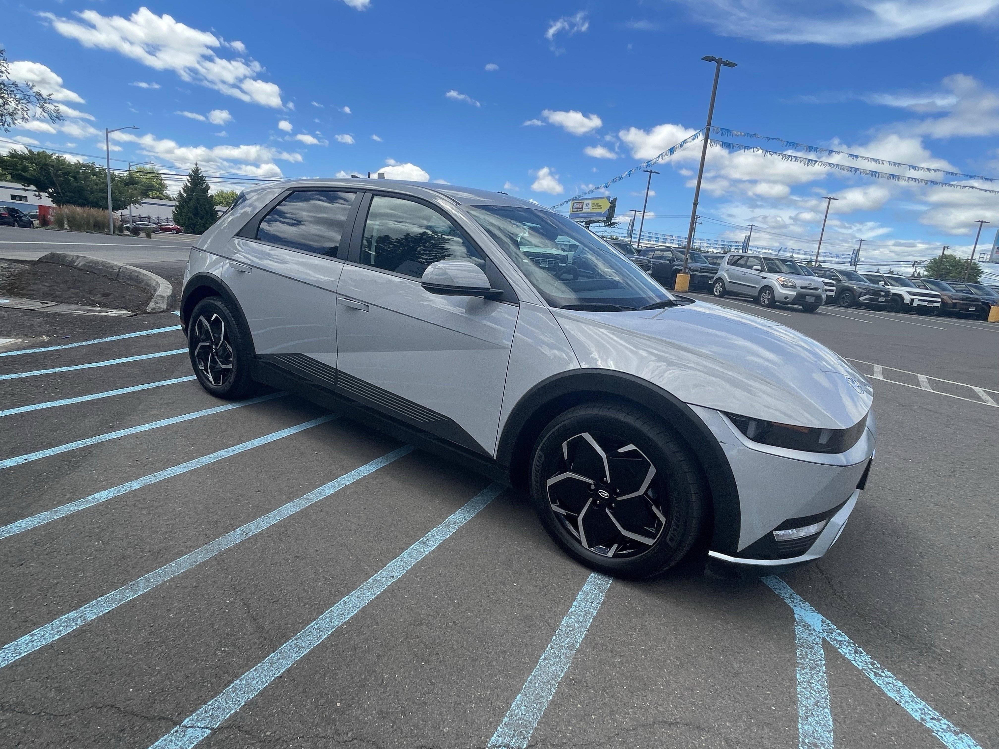 Certified 2024 Hyundai Ioniq 5 SE AWD/4WD image 7