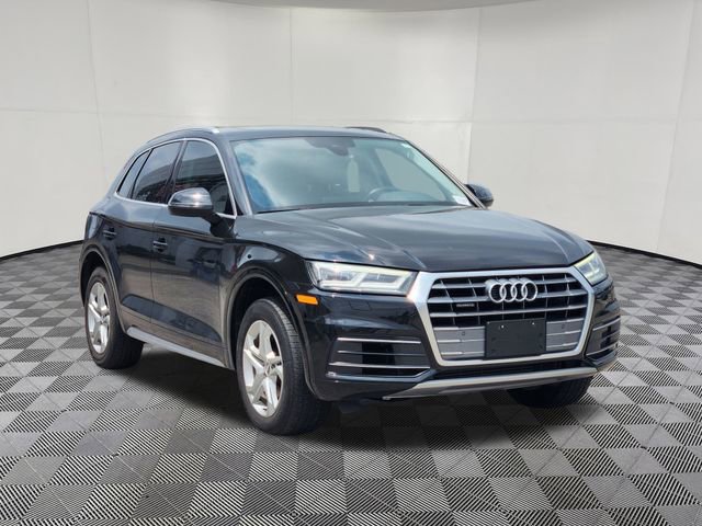 Used 2018 Audi Q5 2.0T Premium Plus w/ Premium Plus Package AWD/4WD image 2
