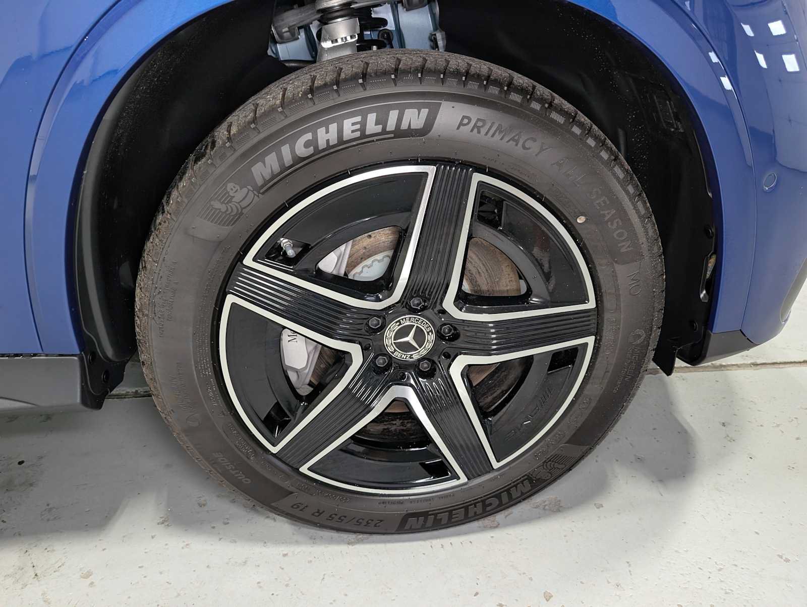 New 2026 Mercedes-Benz GLC 300 4MATIC image 3