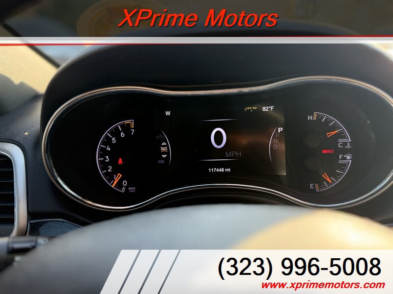 Used 2018 Jeep Grand Cherokee Trailhawk w/ Trailhawk Luxury Group AWD/4WD image 25