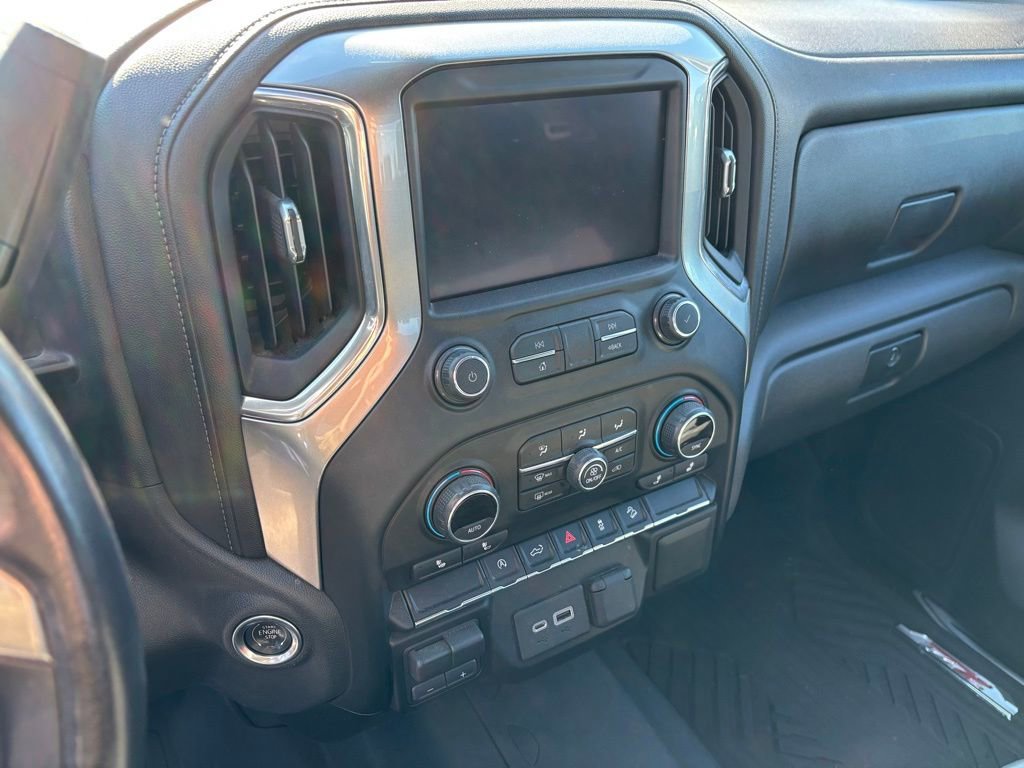 Used 2020 Chevrolet Silverado 1500 RST image 12