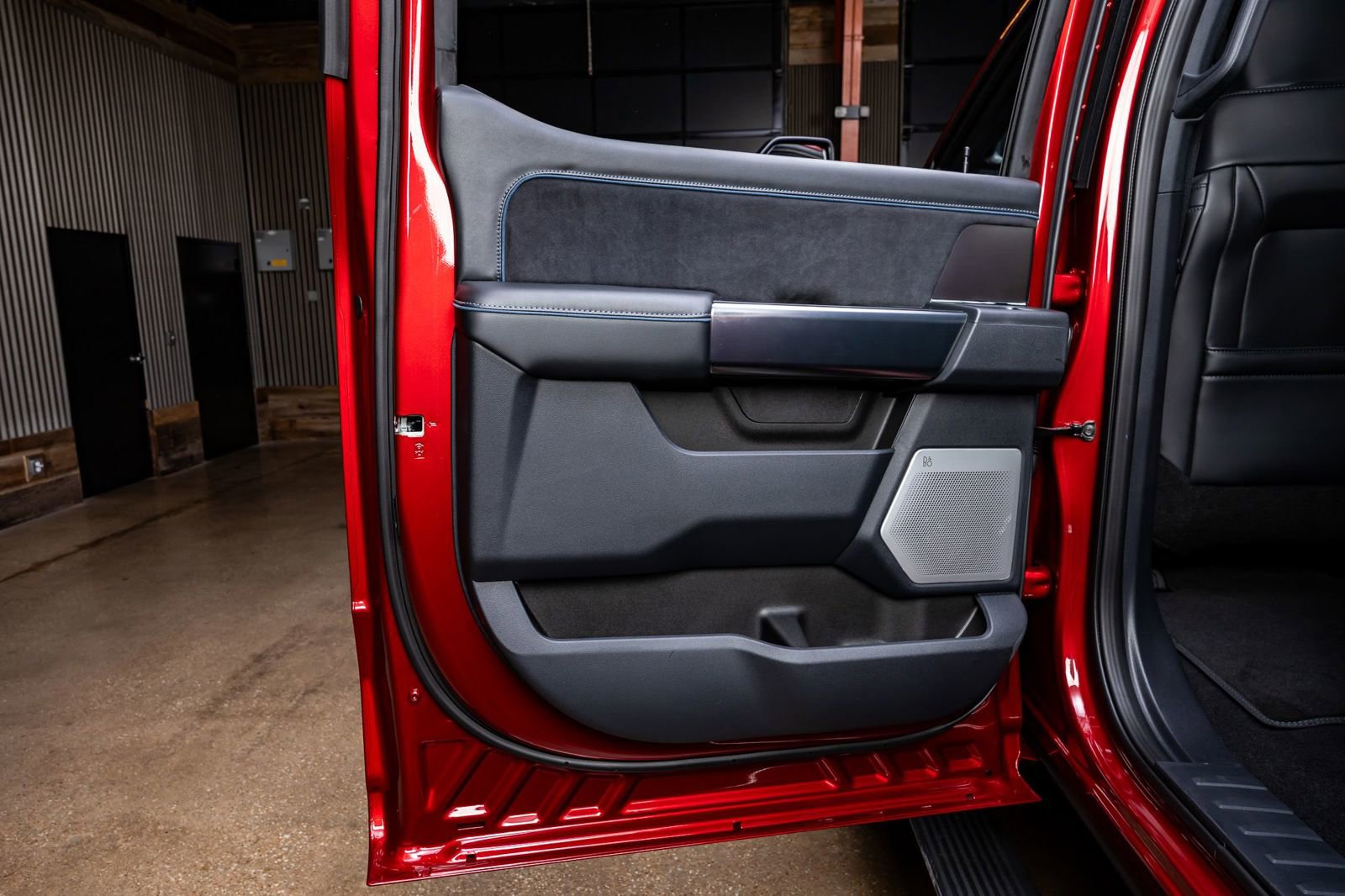 Used 2026 Ford F250 Platinum image 38