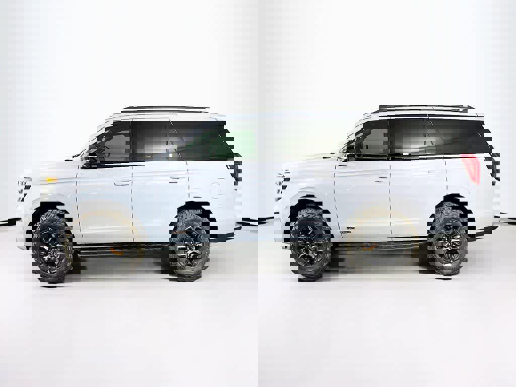 New 2026 Ford Expedition Tremor image 3
