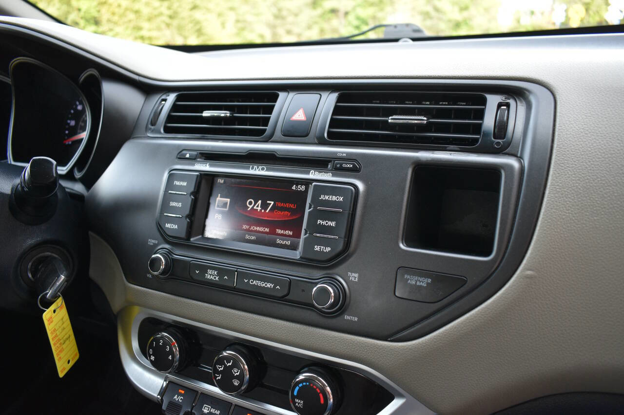 Used 2015 Kia Rio EX w/ Convenience Package FWD image 18