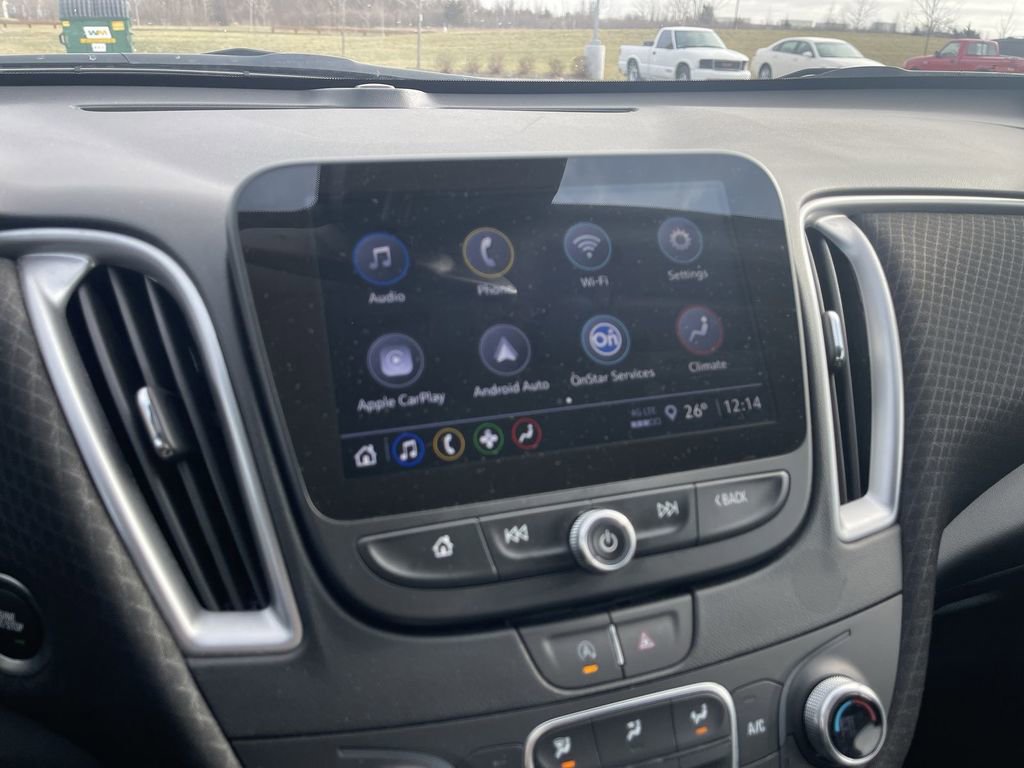 Used 2025 Chevrolet Malibu LT image 24