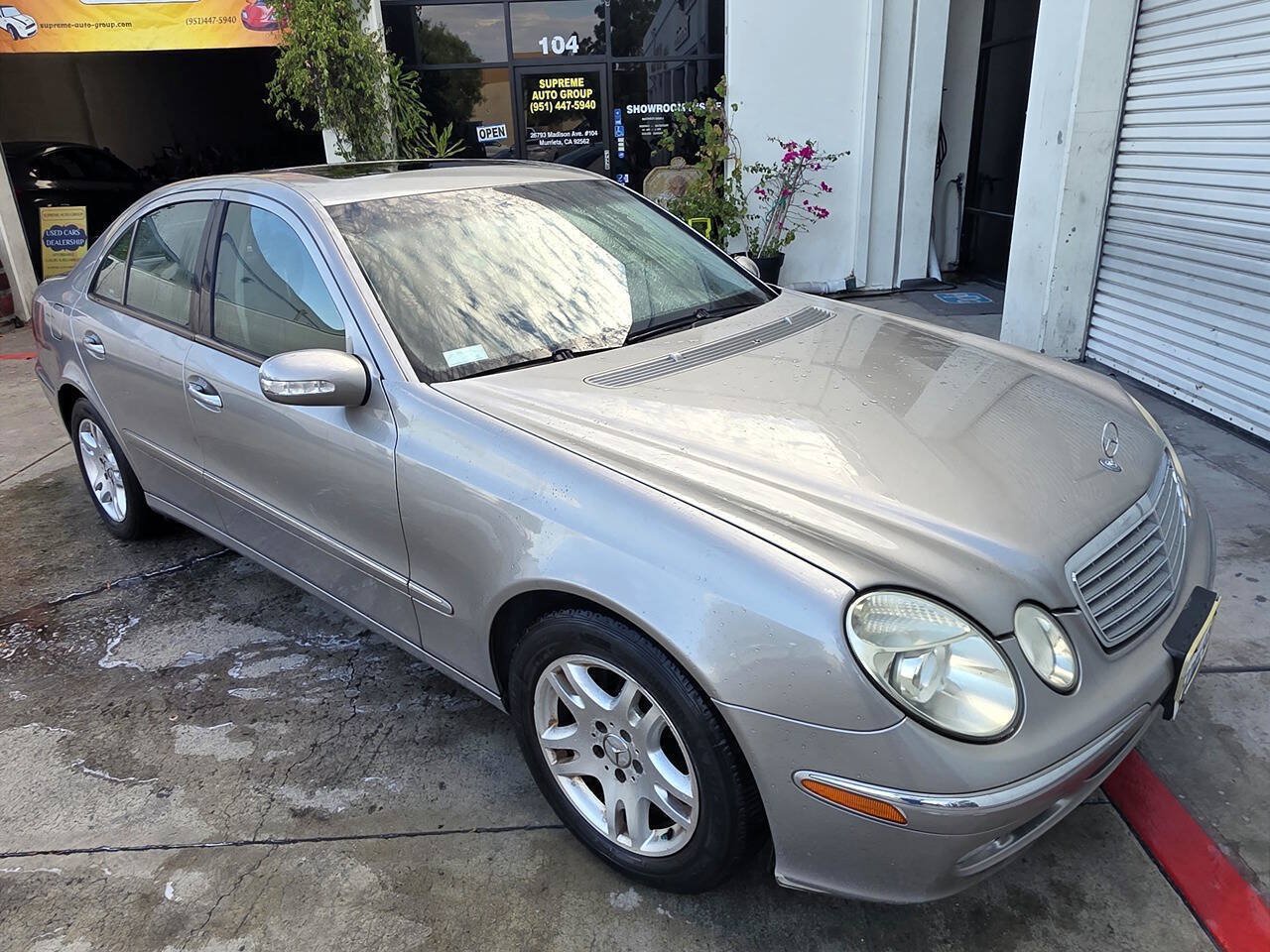 Used 2005 Mercedes-Benz E 320 Sedan image 1