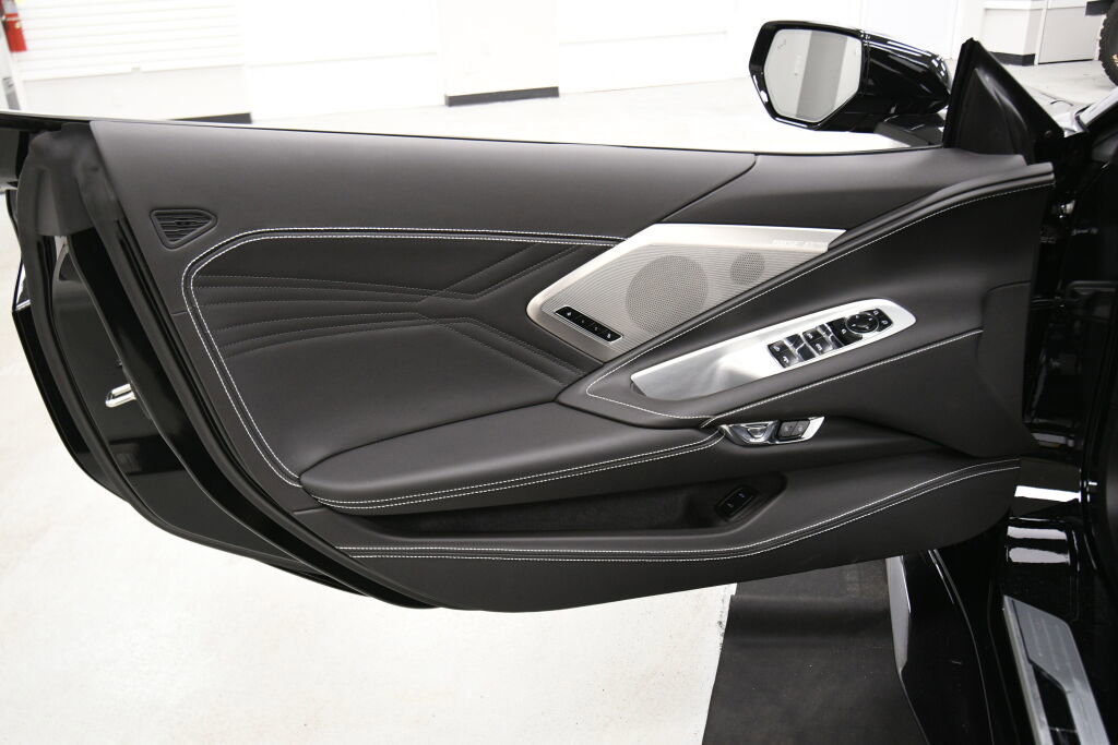 Used 2024 Chevrolet Corvette Z06 image 14
