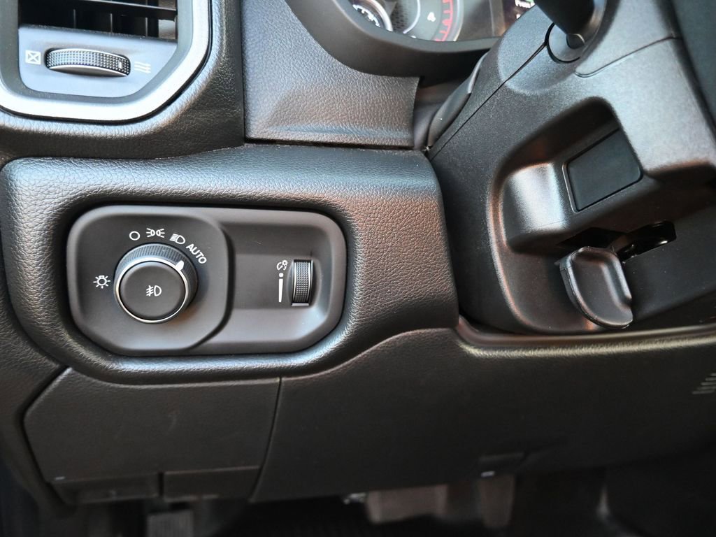 New 2026 RAM 5500 Tradesman w/ Chrome Appearance Group image 36