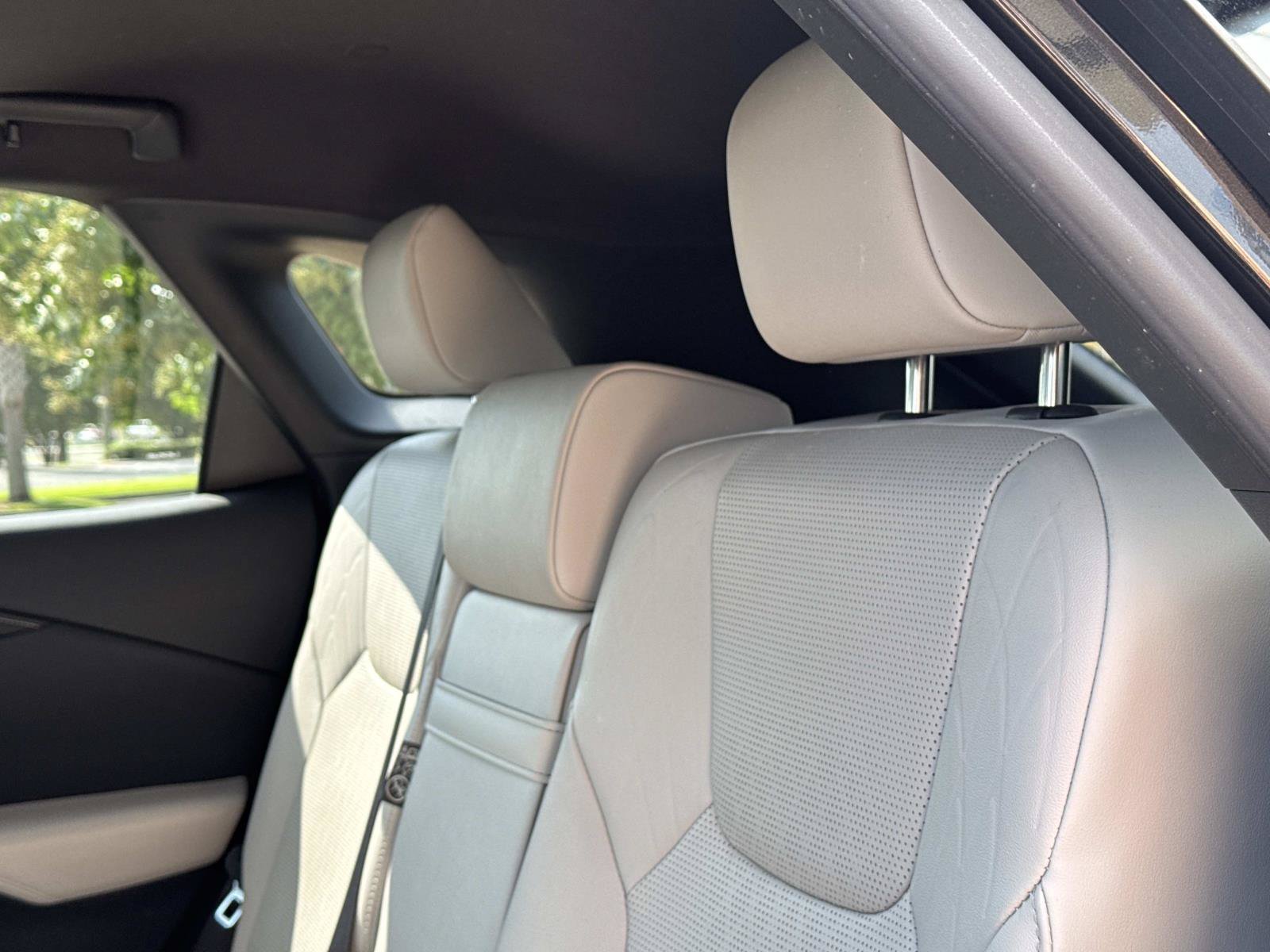 Used 2023 Lexus RX 350 Premium Plus w/ Cold Area Package FWD image 19
