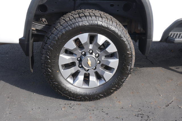 Used 2023 Chevrolet Silverado 2500 Custom w/ Custom Convenience Package AWD/4WD image 11
