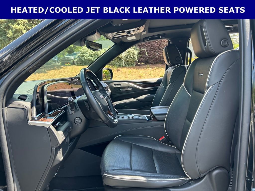 Used 2023 Cadillac Escalade ESV Premium Luxury AWD/4WD image 6