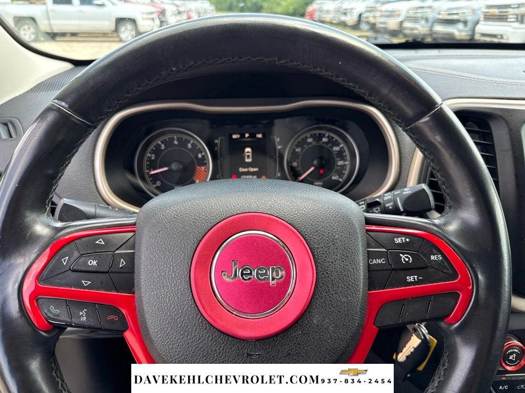 Used 2014 Jeep Cherokee Latitude FWD image 14