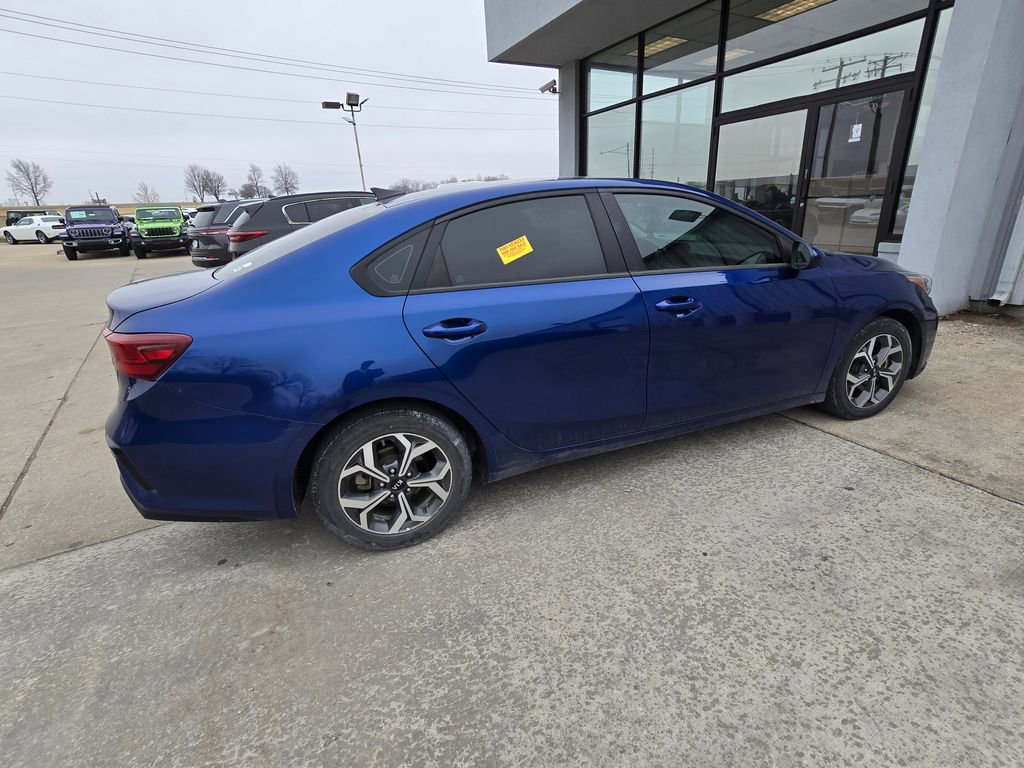Used 2021 Kia Forte LXS image 8