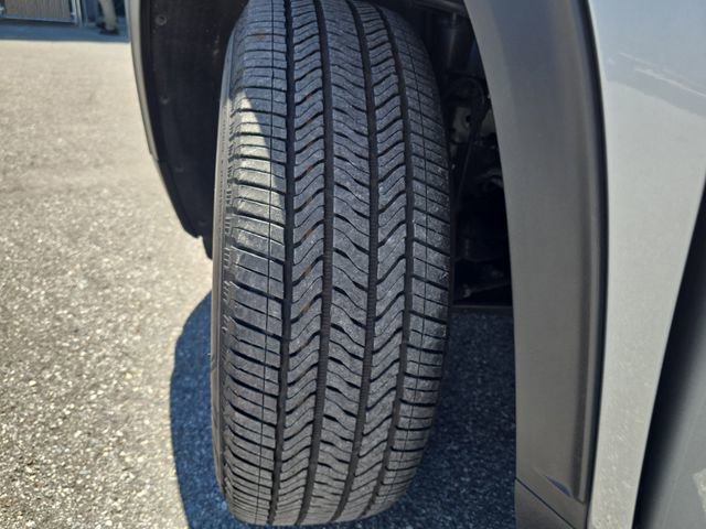 Certified 2025 GMC Acadia Elevation image 32