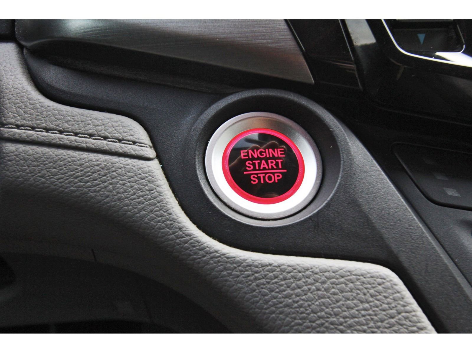 Used 2019 Honda Odyssey EX image 28