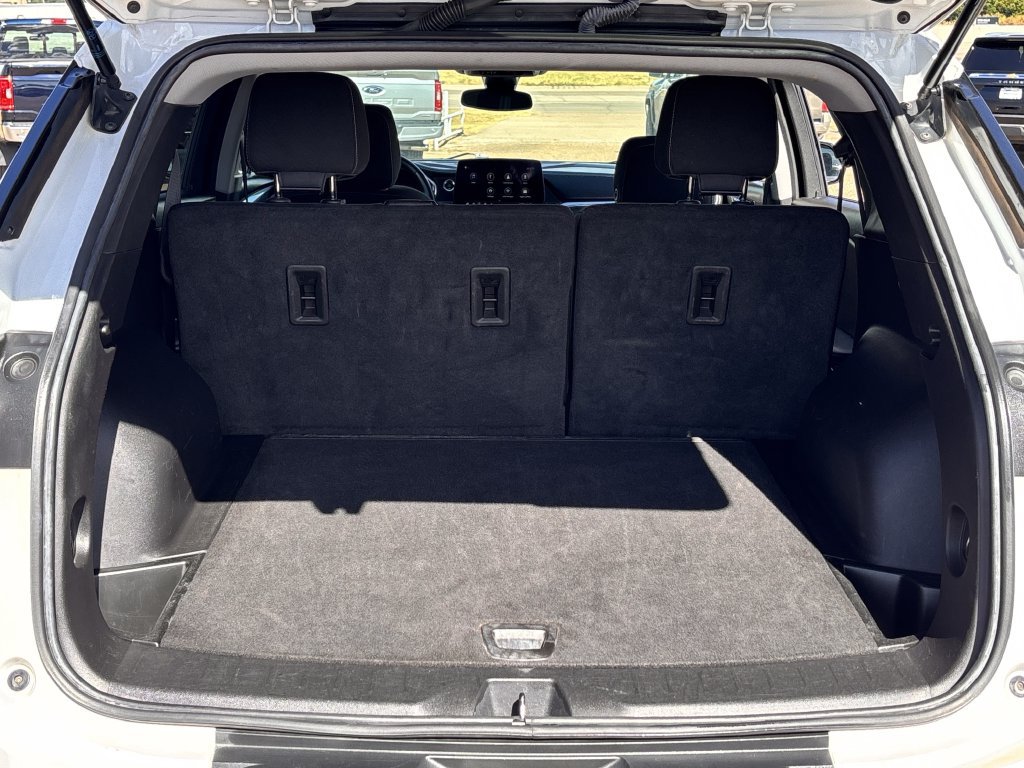 Used 2023 Chevrolet Blazer LT FWD image 23