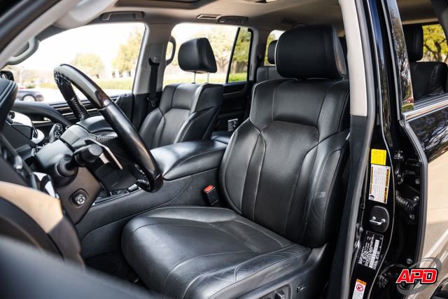 Used 2018 Lexus LX 570 4WD image 4