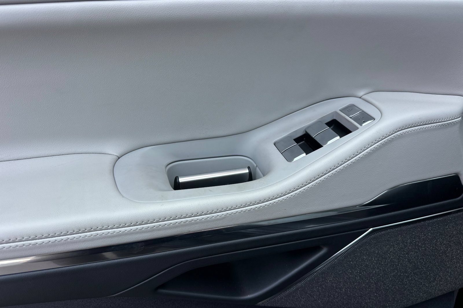 New 2026 Lincoln Navigator L Reserve AWD/4WD image 10