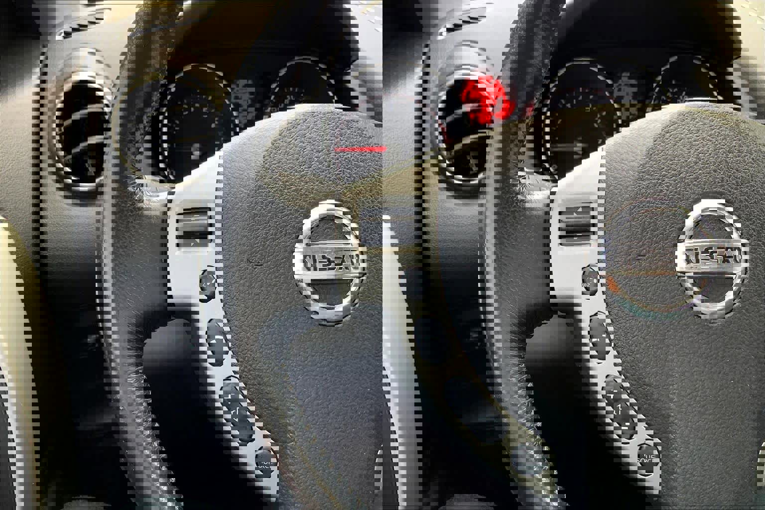 Used 2009 Nissan Rogue SL w/ Leather Pkg image 23