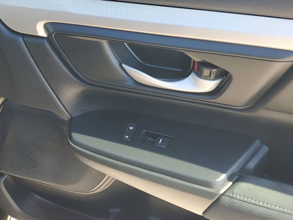 Used 2019 Honda CR-V LX image 45