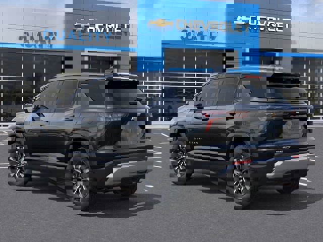 New 2026 Chevrolet Equinox LT w/ Safety and Technology Package image 3