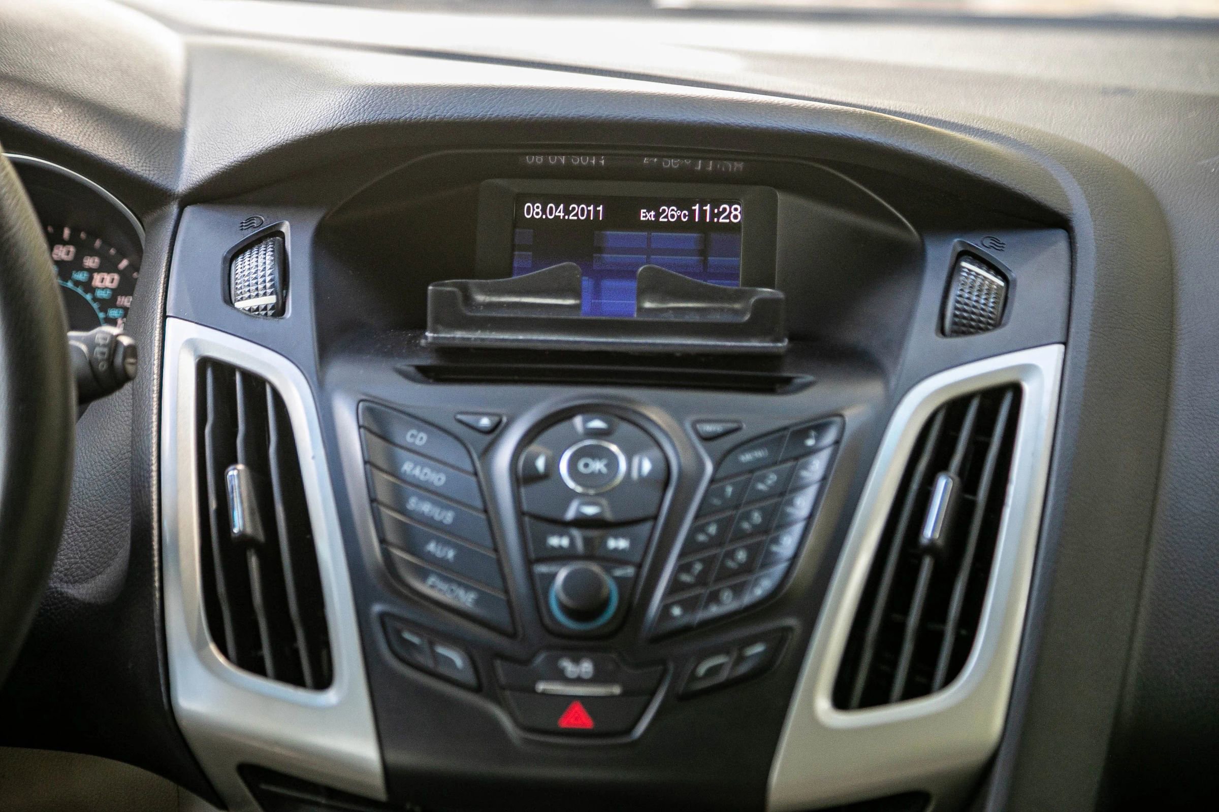 Used 2012 Ford Focus SE image 25