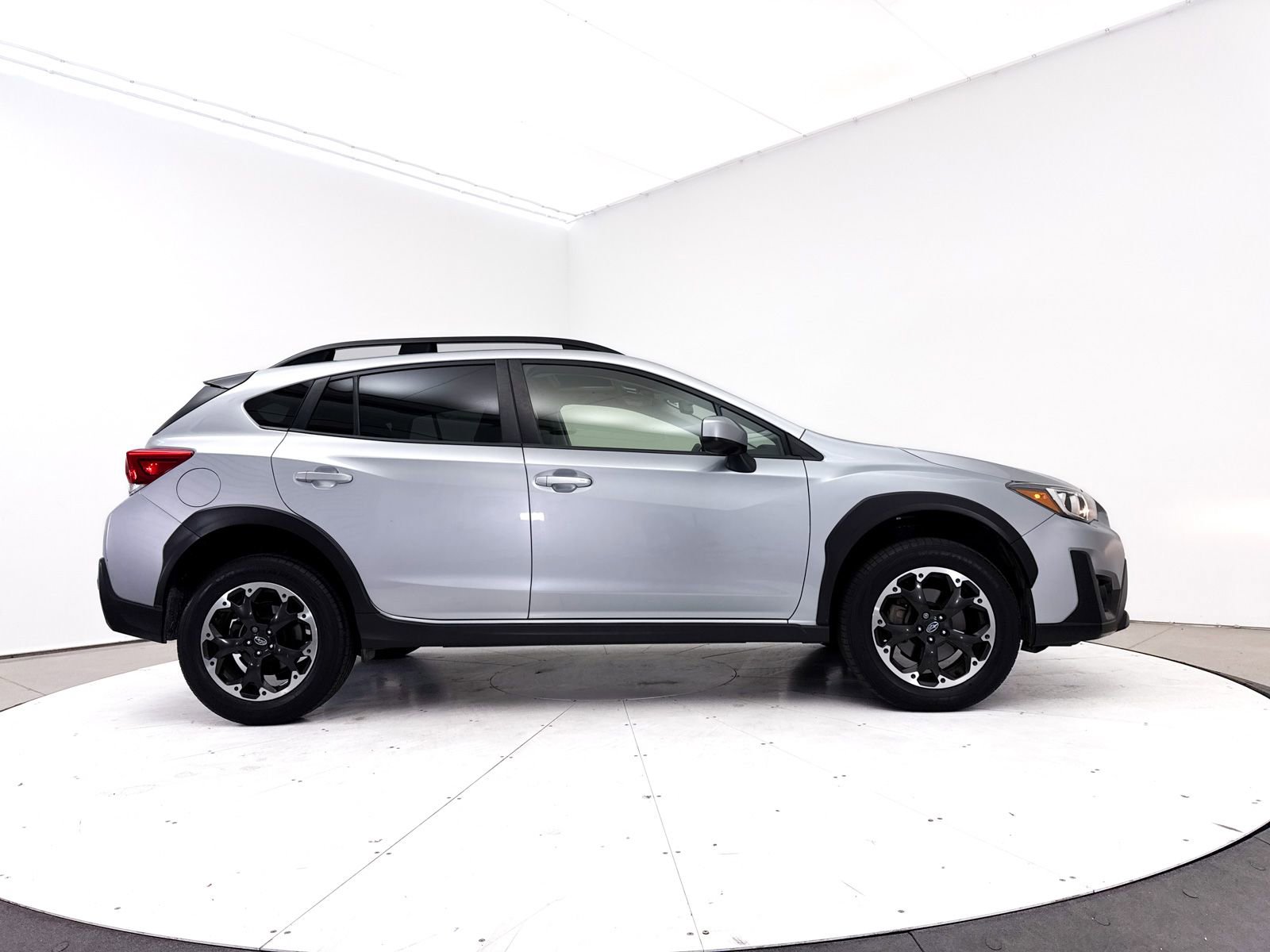 Used 2023 Subaru Crosstrek 2.0i Premium AWD/4WD image 36