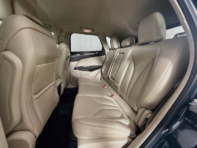 Used 2019 Lincoln MKC Premiere AWD/4WD image 25