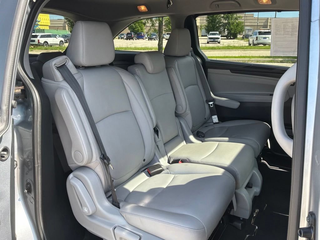 Used 2023 Honda Odyssey EX-L image 31