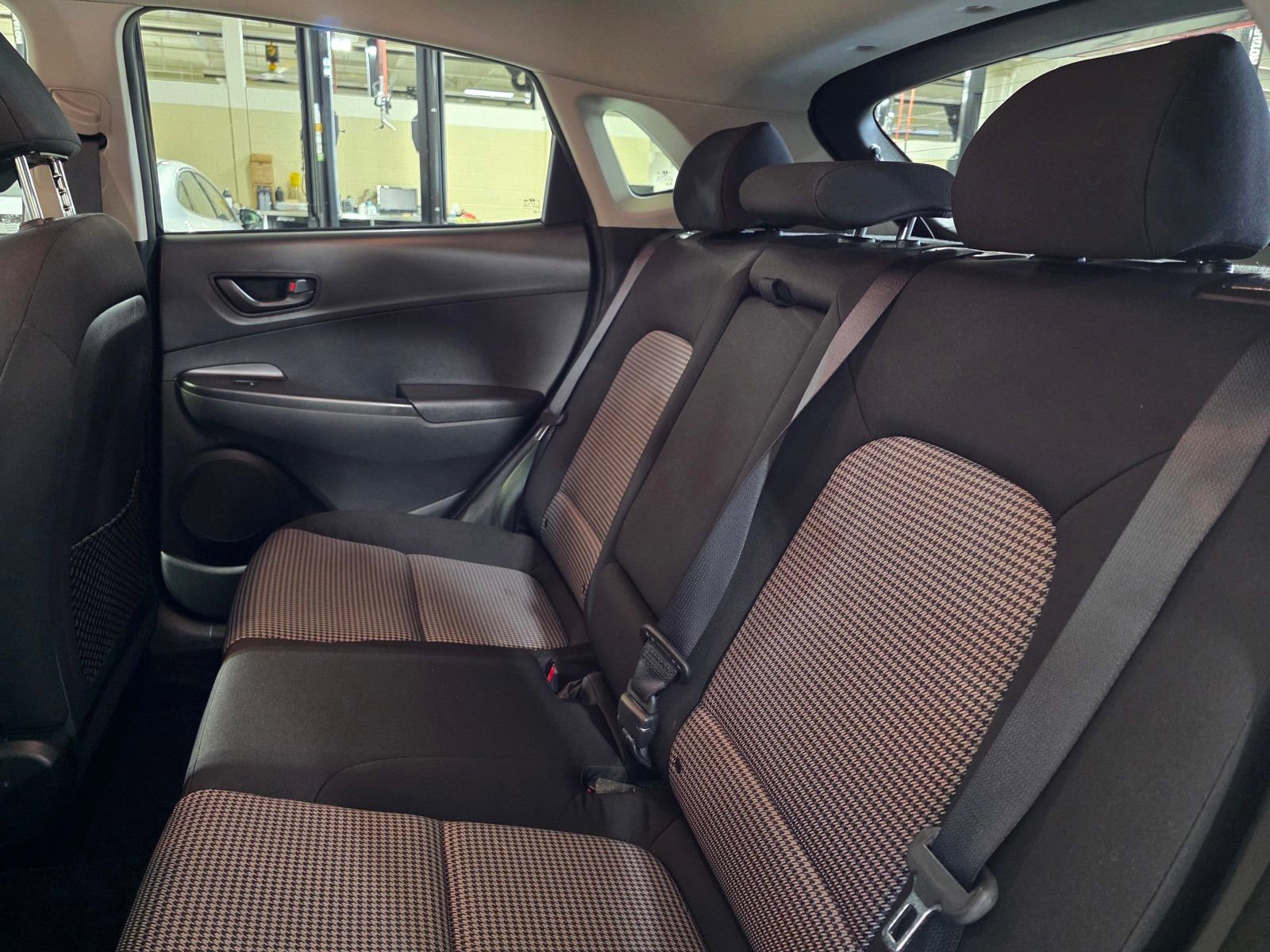 Certified 2021 Hyundai Kona SEL w/ Cargo Package image 14