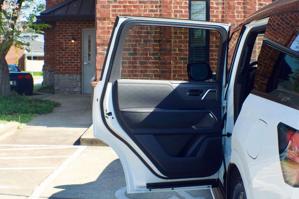 Used 2026 INFINITI QX80 Autograph w/ Premium Cargo Package image 49