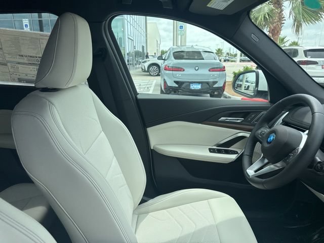 New 2026 BMW X1 xDrive28i w/ Technology Package AWD/4WD image 15