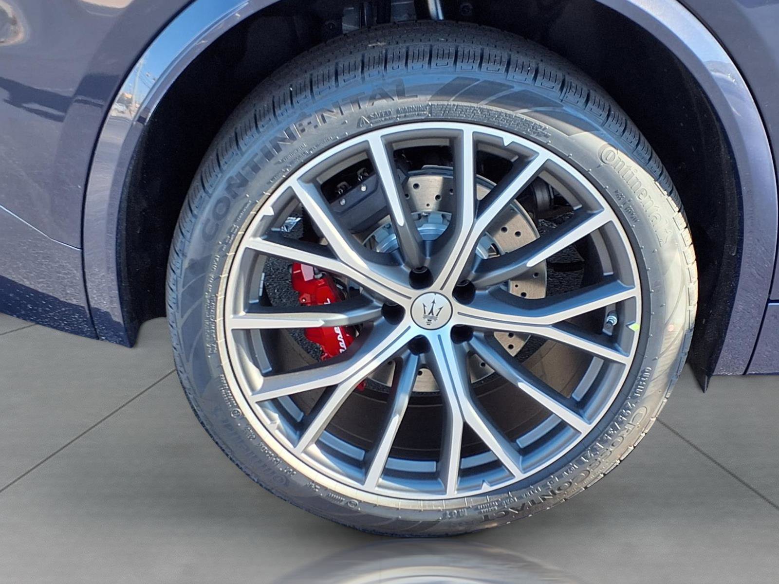 New 2026 Maserati Grecale Modena image 7