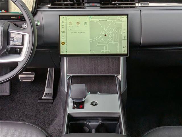 New 2026 Land Rover Range Rover SE AWD/4WD image 11