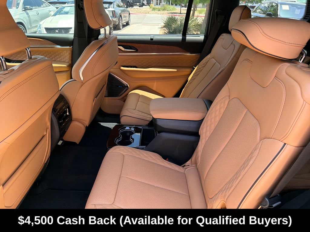 New 2026 Jeep Grand Cherokee L Summit w/ Advanced Protech Group IV AWD/4WD image 33