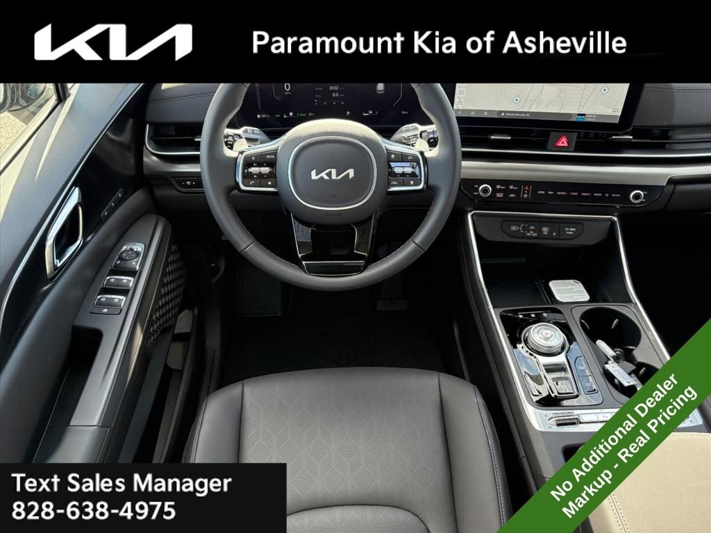 New 2026 Kia Carnival SX w/ SX Dark Edition Package image 24